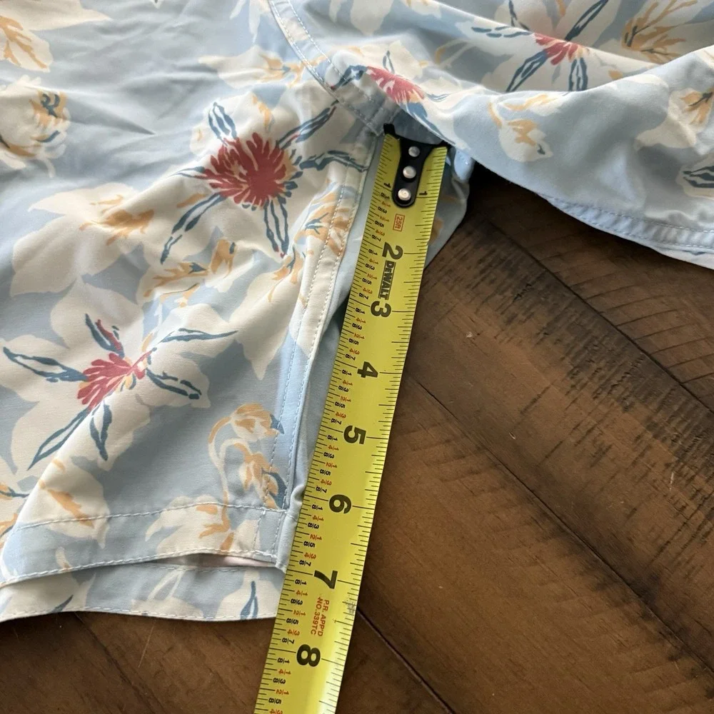 Faherty Mens Swim Trunks Size 34 Floral Hawaiian Swim Surf Pockets Board Shorts